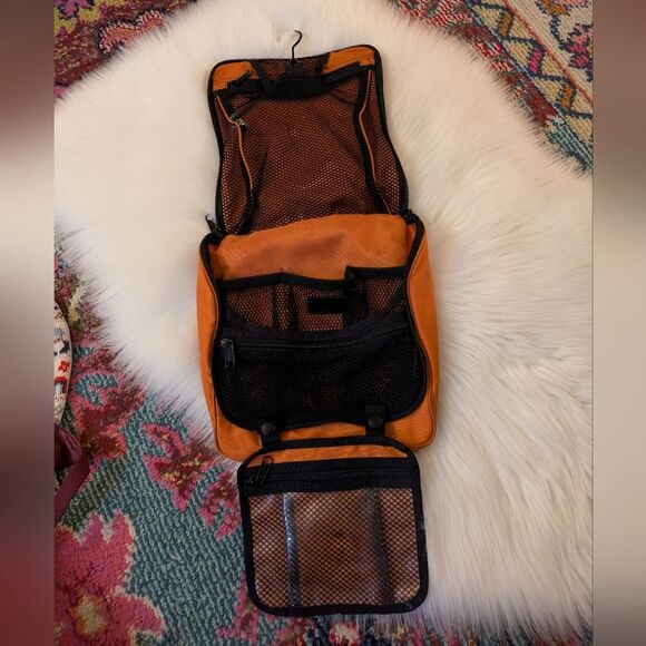 LL Bean Orange Travel Camping Hanging Toiletry Bag - Picture 7 of 8